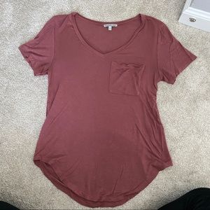 Mauve v-neck soft tee